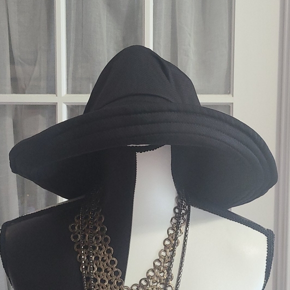 Bucket hat - Picture 1 of 2